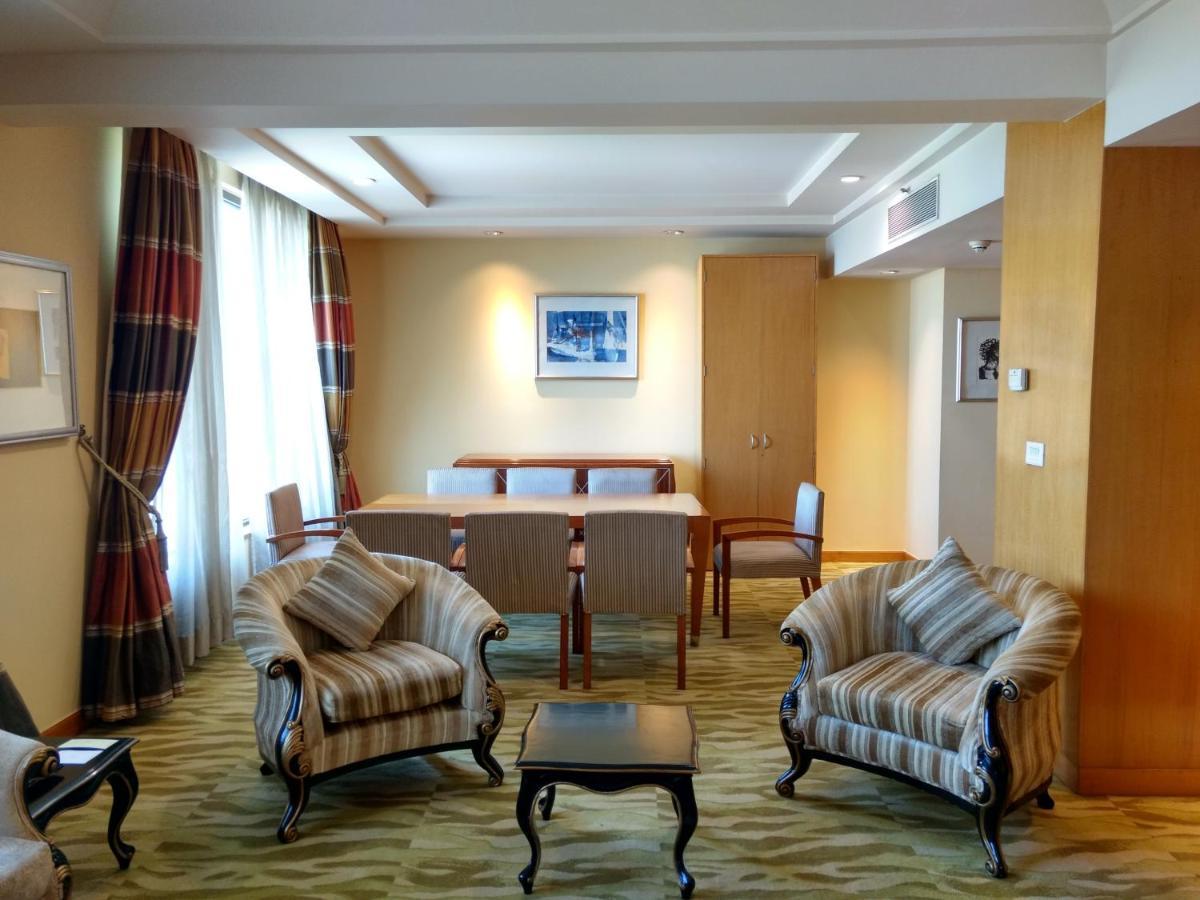 The Grand New Delhi Hotel Ngoại thất bức ảnh