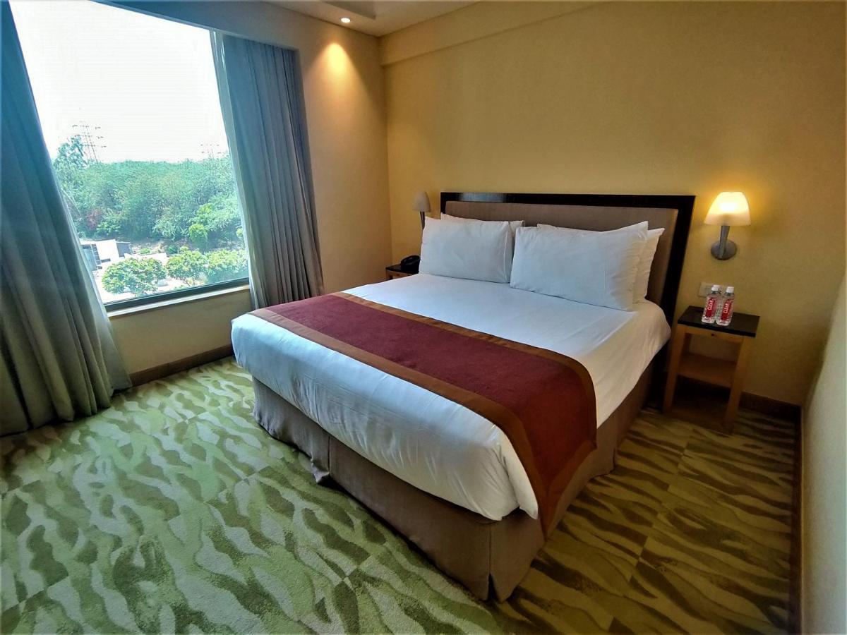 The Grand New Delhi Hotel Ngoại thất bức ảnh