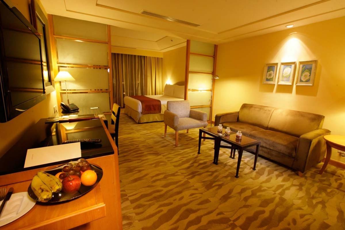 The Grand New Delhi Hotel Ngoại thất bức ảnh